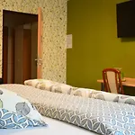 Olga Hotel Slavkov u Brna
