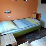 Olga Ξενοδοχείο Slavkov u Brna