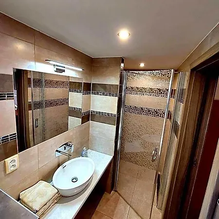 Olga Hotel 3*