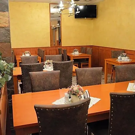 Olga Hotel 3*